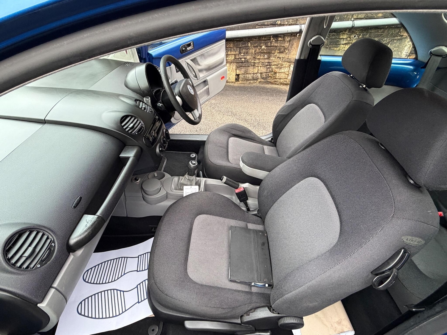 Used Volkswagen Beetle 2002 for sale - 77156012: Photo 54