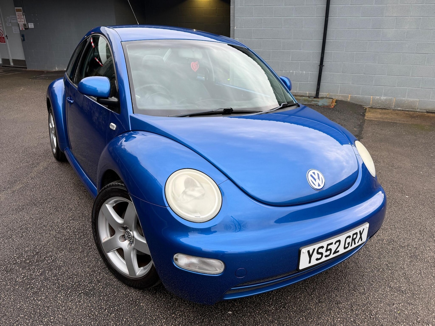 Used Volkswagen Beetle 2002 for sale - 77156012: Photo 7