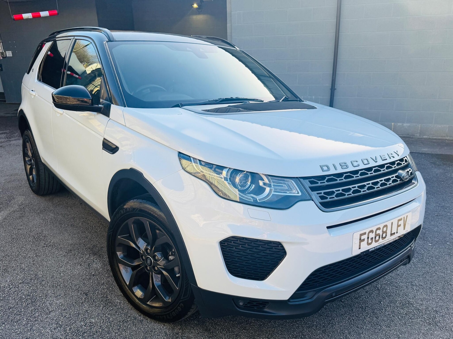 Used Land Rover Discovery Sport 2018 for sale - 77926296: Photo 11