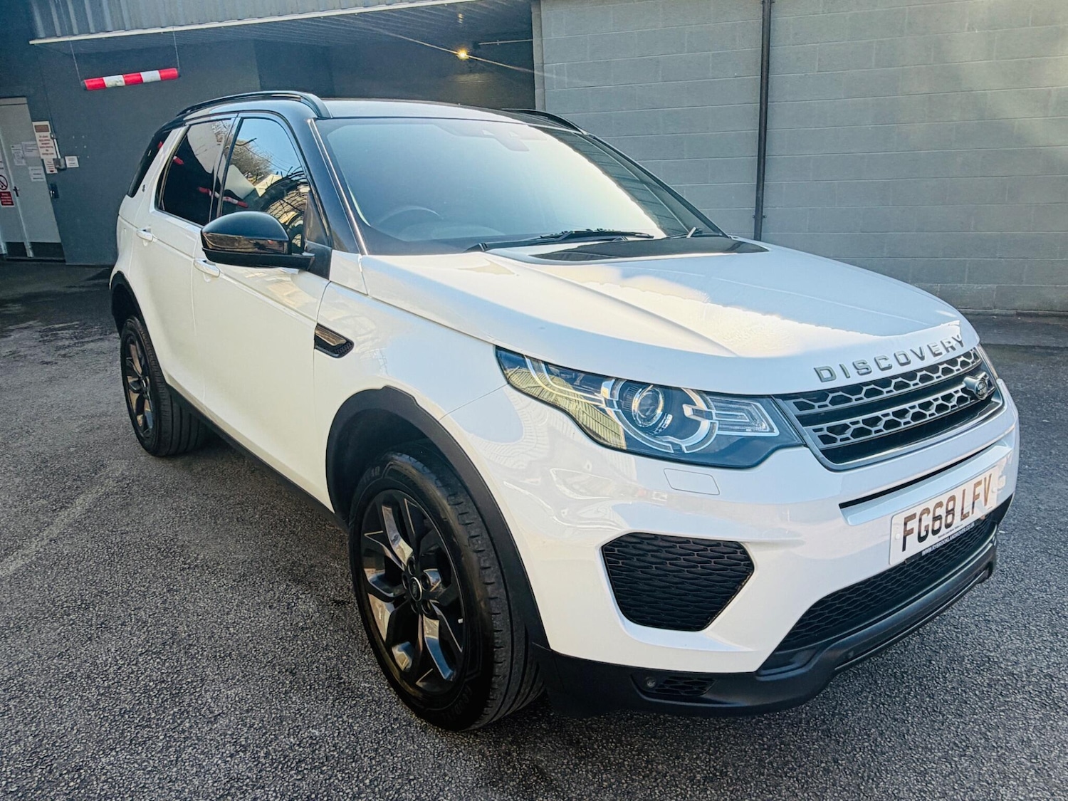 Used Land Rover Discovery Sport 2018 for sale - 77926296: Photo 21