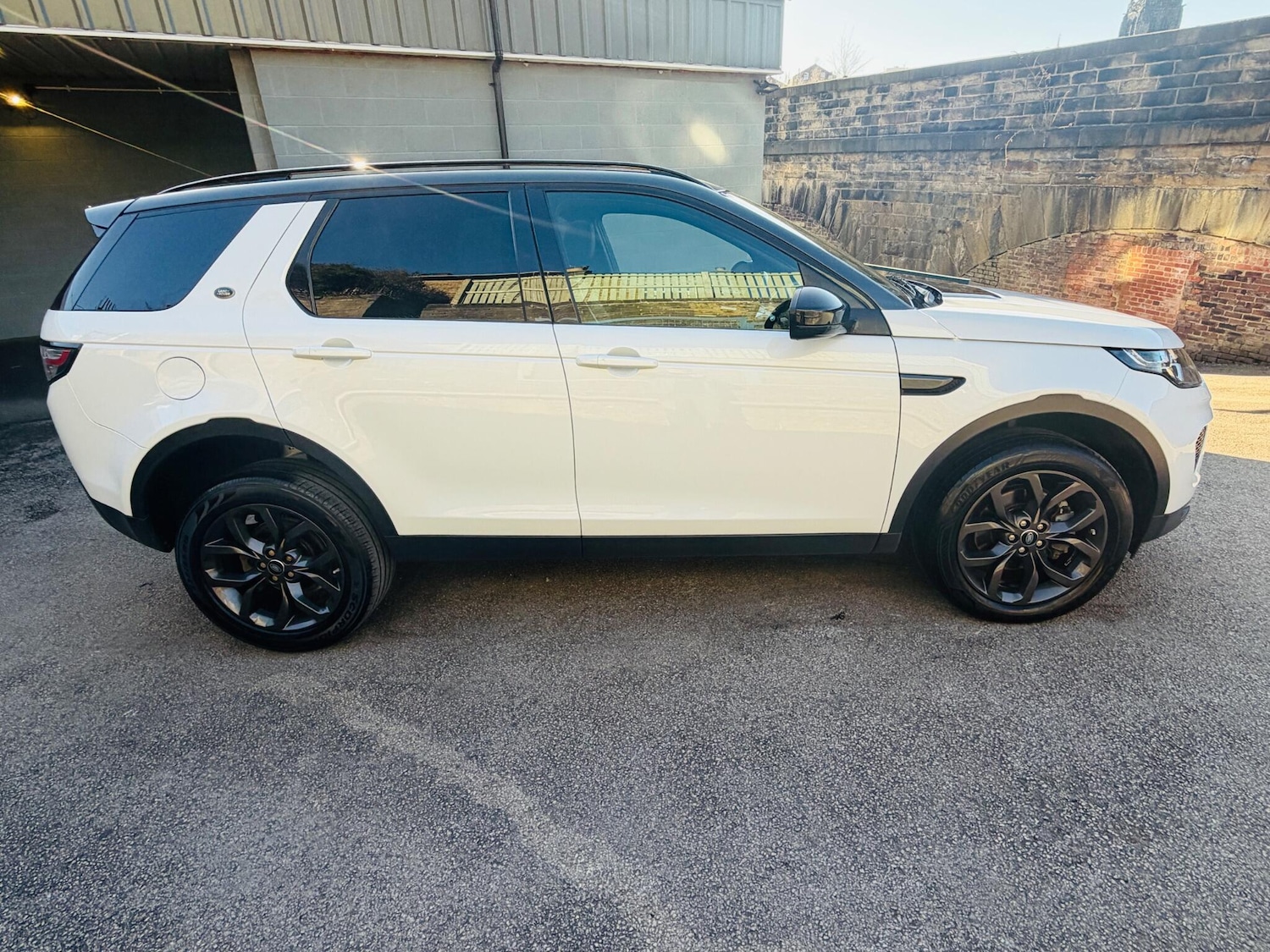 Used Land Rover Discovery Sport 2018 for sale - 77926296: Photo 34