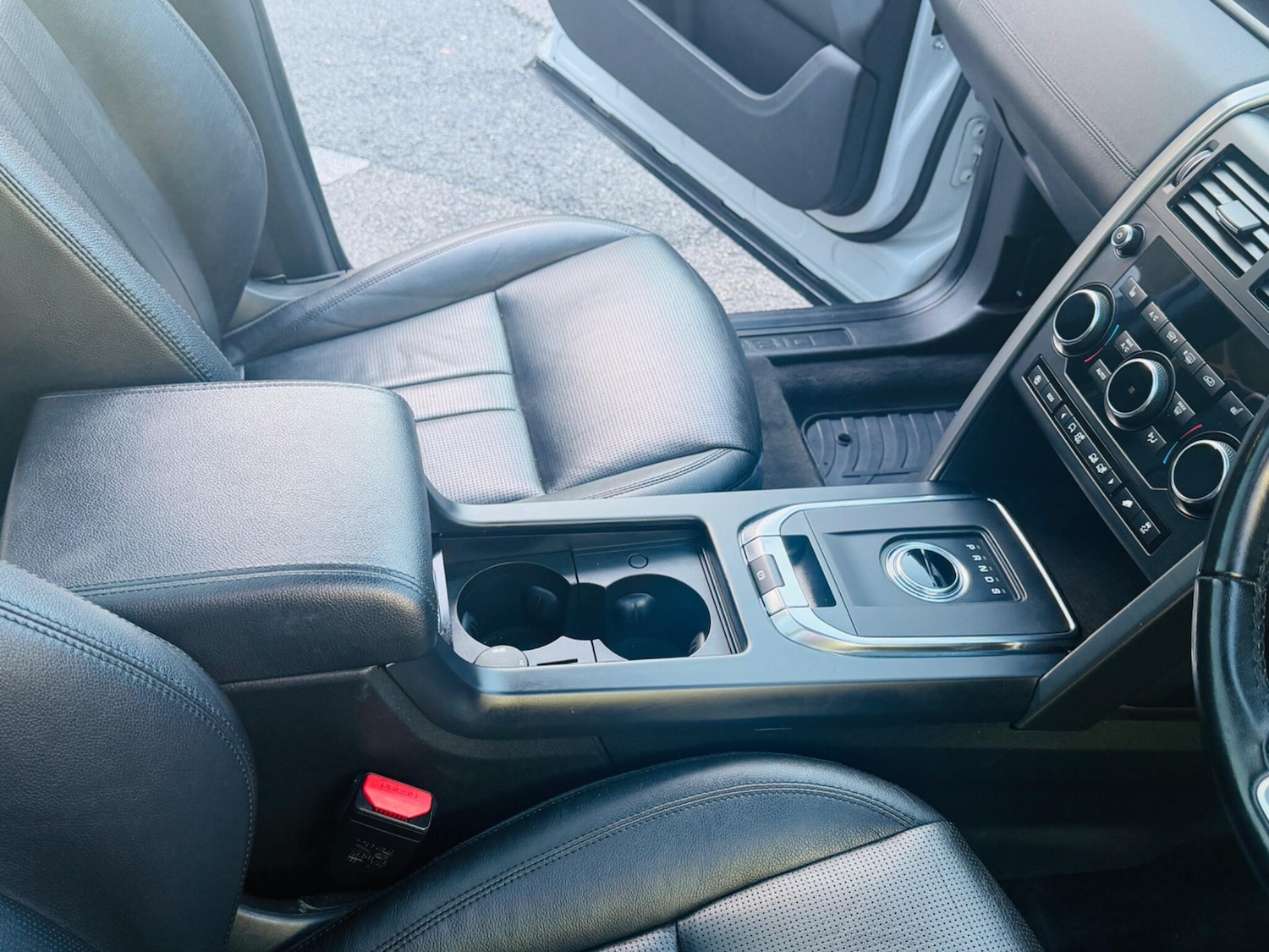 Used Land Rover Discovery Sport 2018 for sale - 77926296: Photo 39