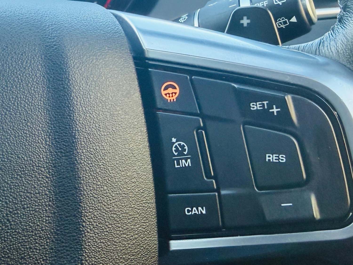 Used Land Rover Discovery Sport 2018 for sale - 77926296: Photo 47