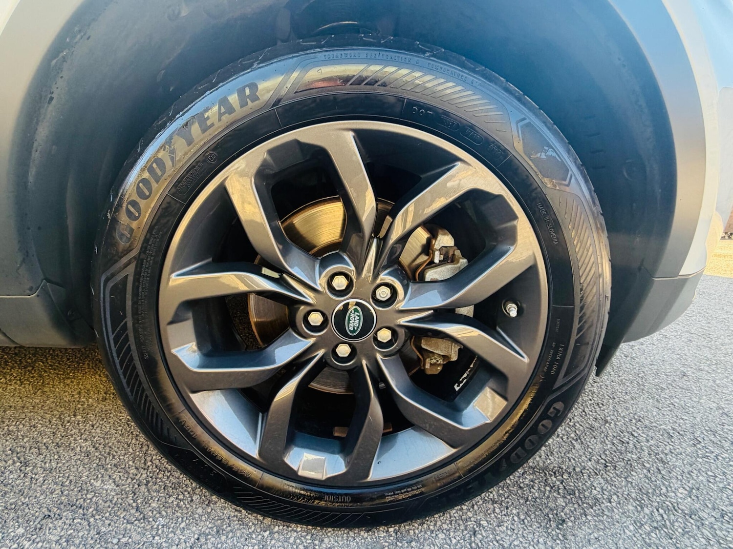 Used Land Rover Discovery Sport 2018 for sale - 77926296: Photo 56