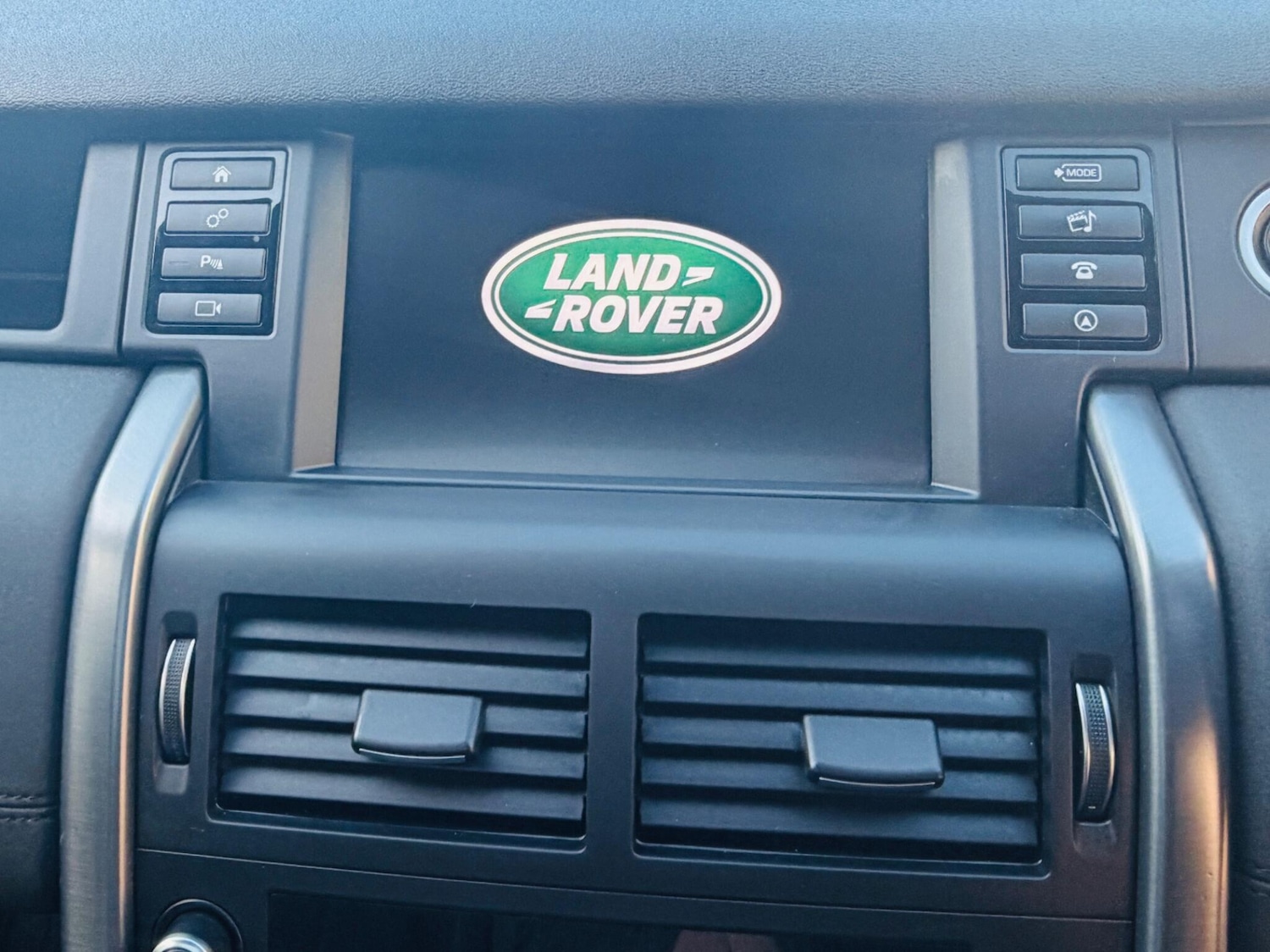 Used Land Rover Discovery Sport 2018 for sale - 77926296: Photo 83