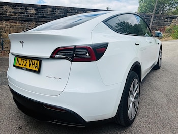 Used Tesla Model Y 2022 for sale - 78549090: Photo
