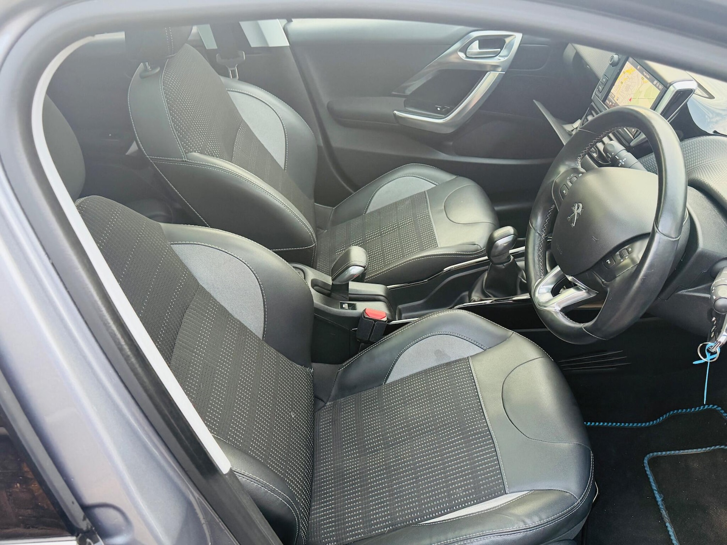 Used Peugeot 2008 2018 for sale - 77768559: Photo 44