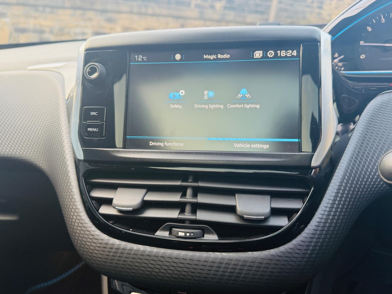 Used Peugeot 2008 2018 for sale - 77768559: Photo 58