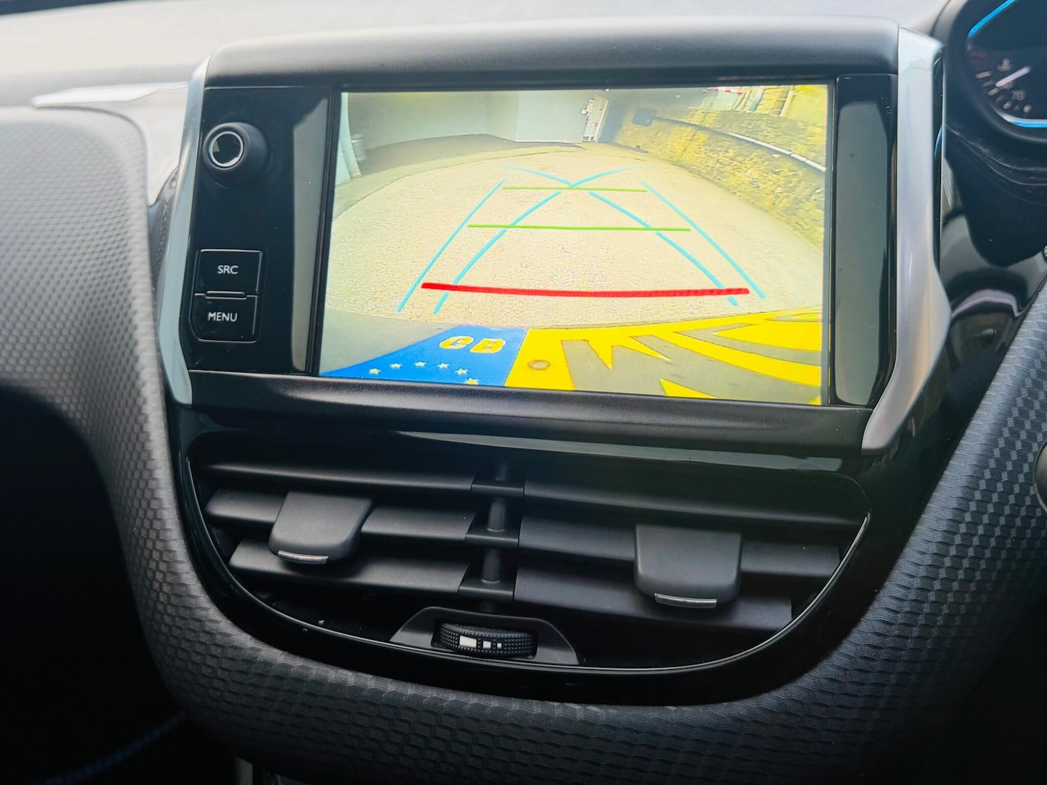 Used Peugeot 2008 2018 for sale - 77768559: Photo 62