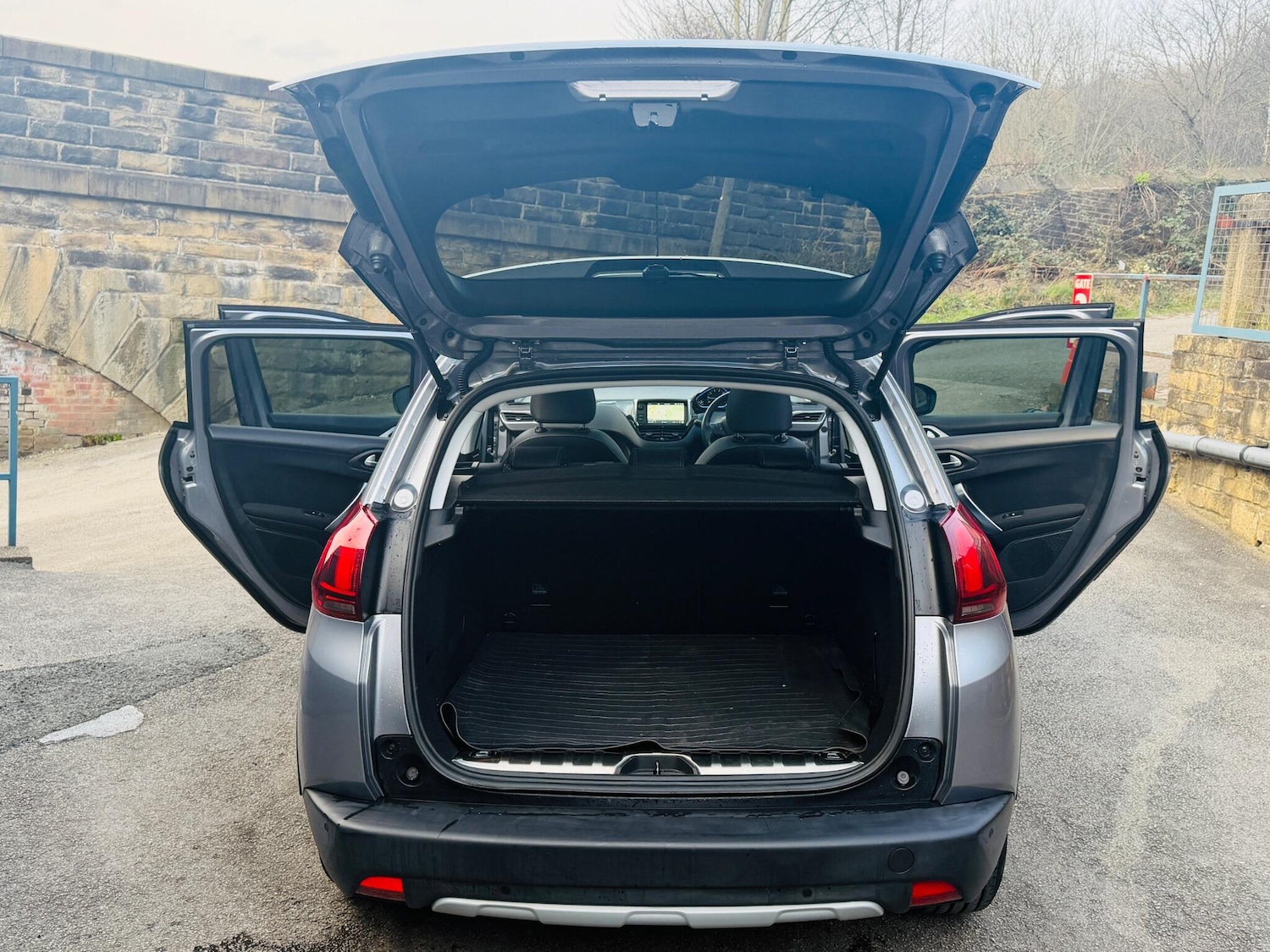 Used Peugeot 2008 2018 for sale - 77768559: Photo 67