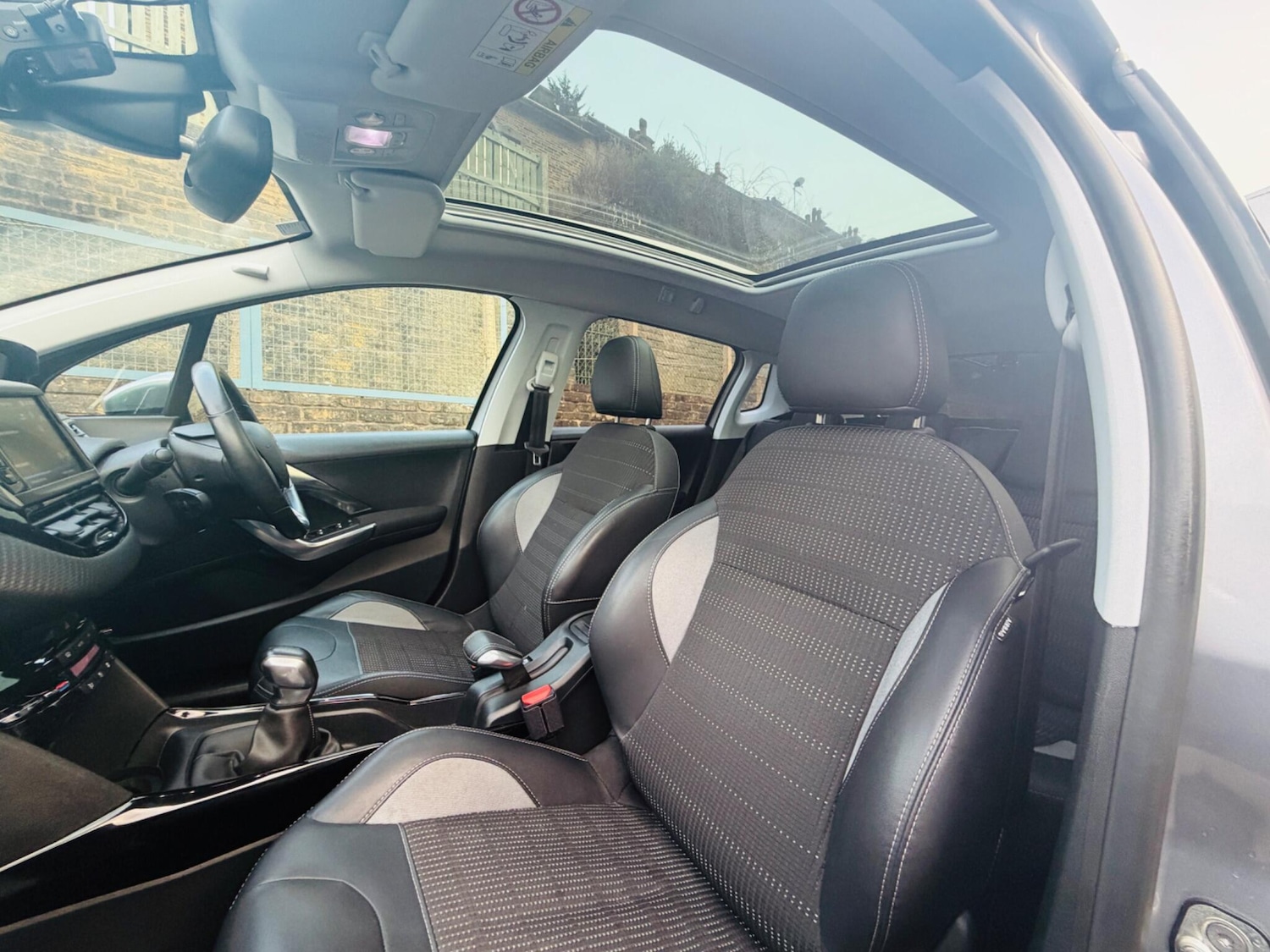 Used Peugeot 2008 2018 for sale - 77768559: Photo 70