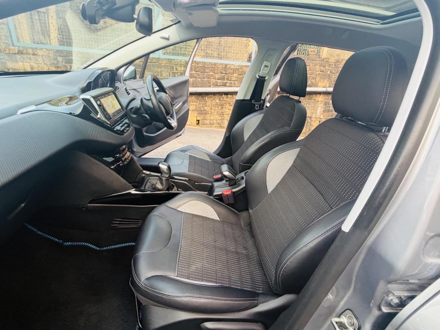 Used Peugeot 2008 2018 for sale - 77768559: Photo 73