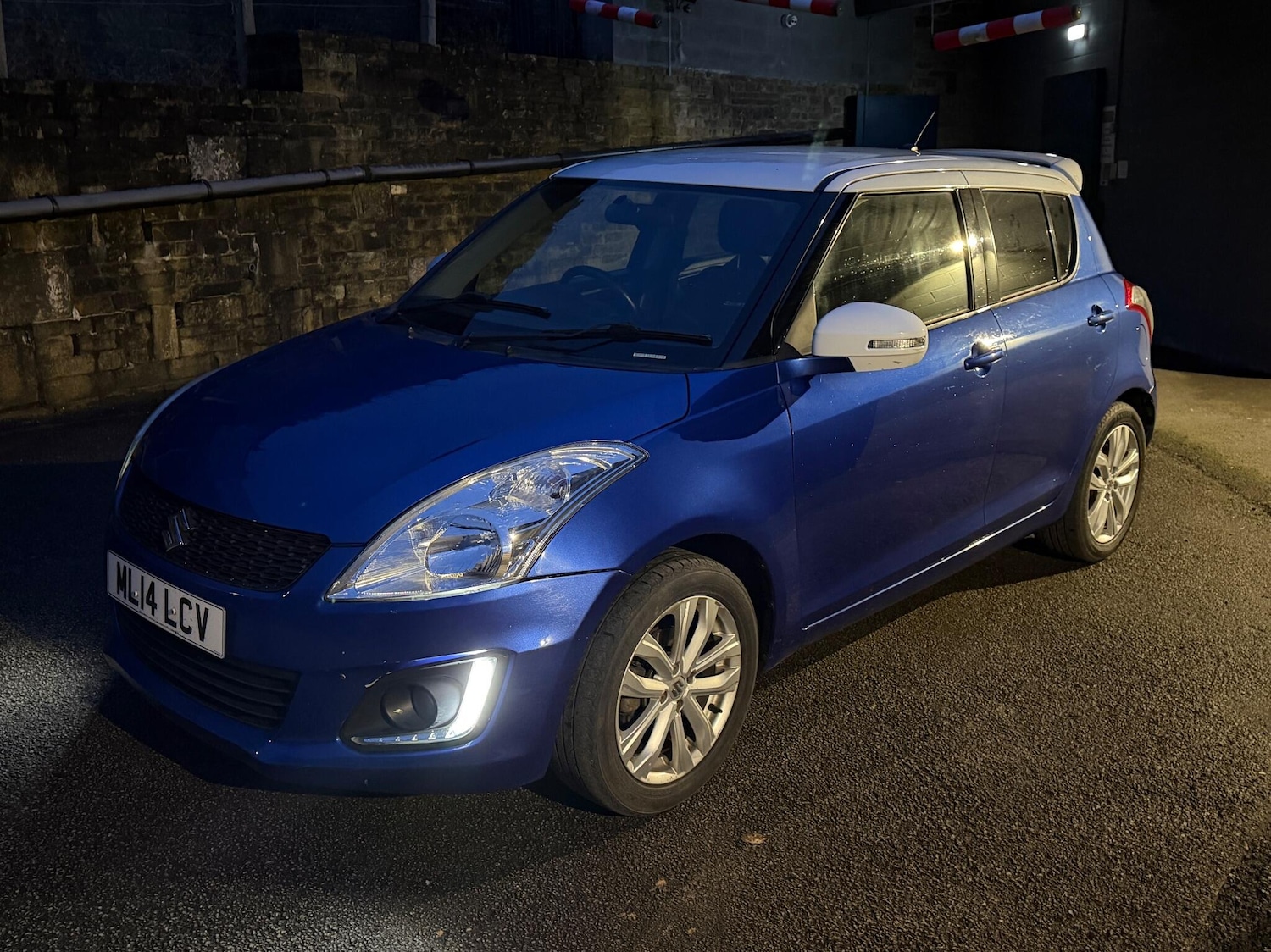 Used Suzuki Swift 2014 for sale - 76936501: Photo 17