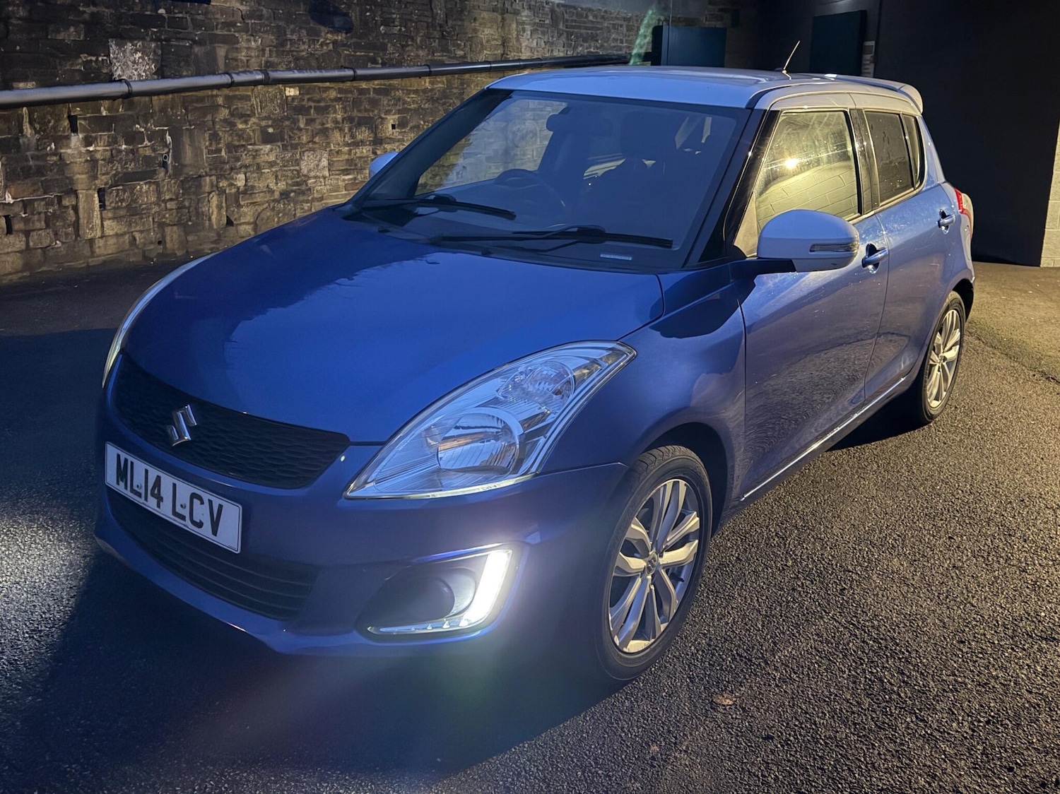 Used Suzuki Swift 2014 for sale - 76936501: Photo 18