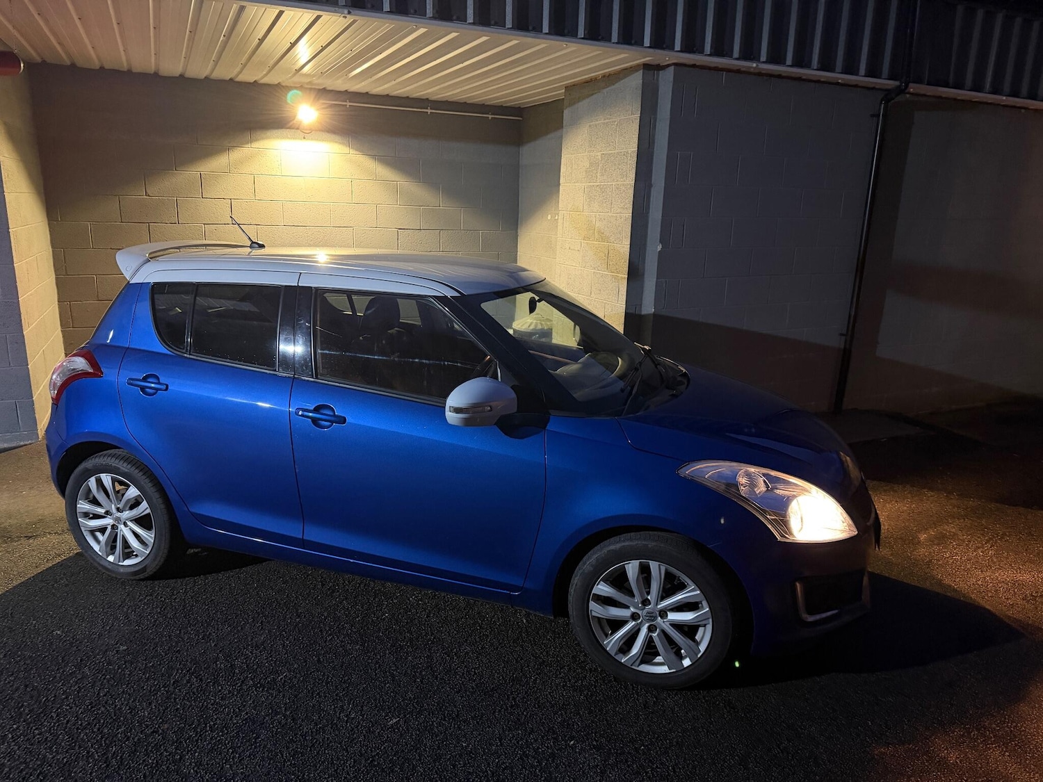 Used Suzuki Swift 2014 for sale - 76936501: Photo 21