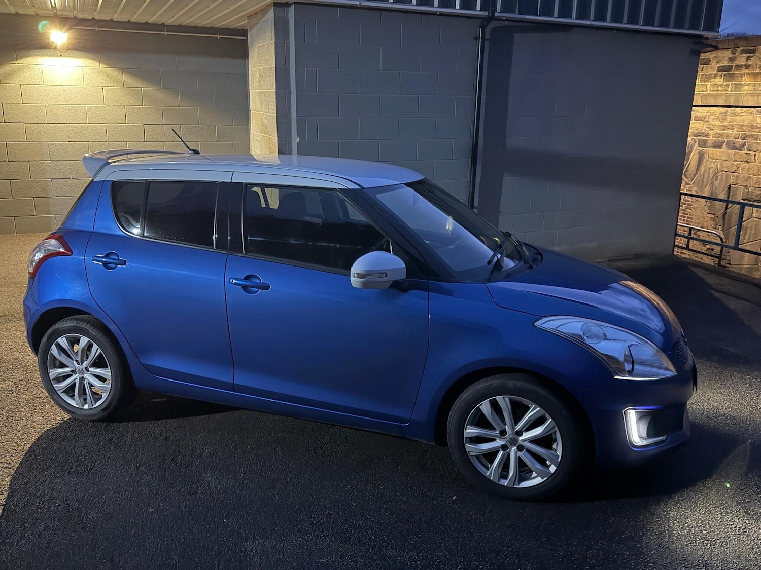 Used Suzuki Swift 2014 for sale - 76936501: Photo 23