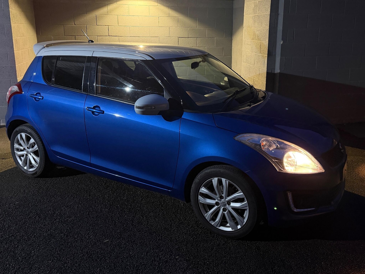 Used Suzuki Swift 2014 for sale - 76936501: Photo 46