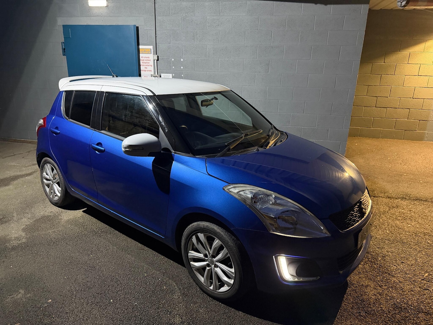 Used Suzuki Swift 2014 for sale - 76936501: Photo 5
