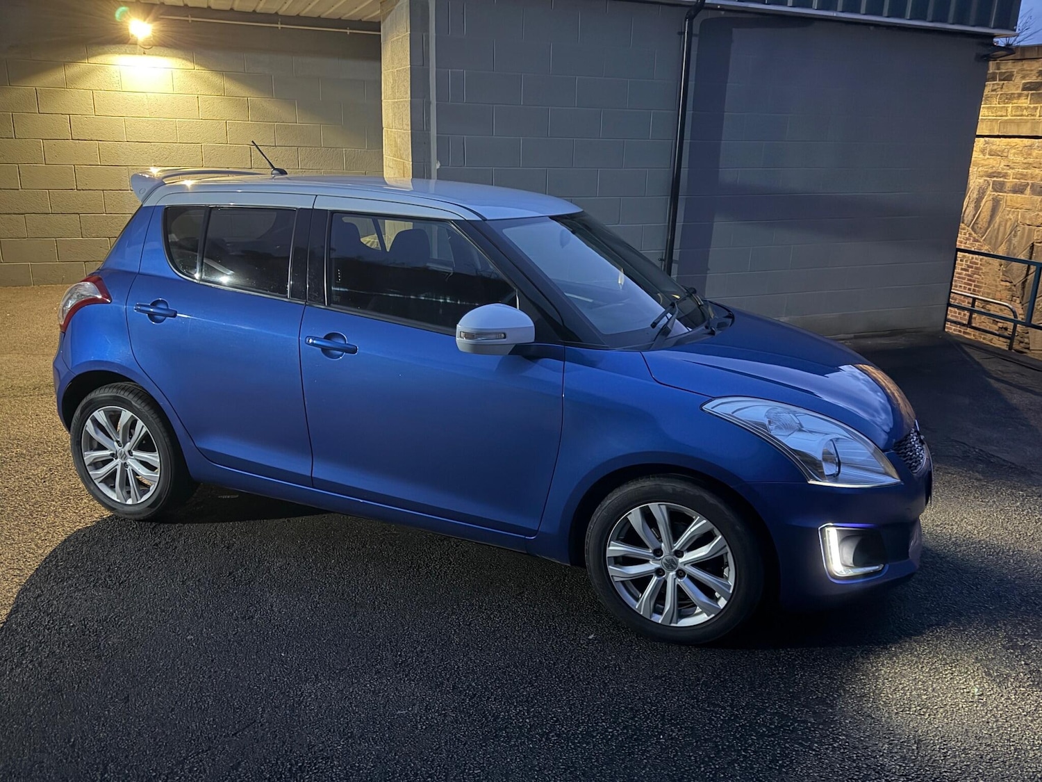 Used Suzuki Swift 2014 for sale - 76936501: Photo 6