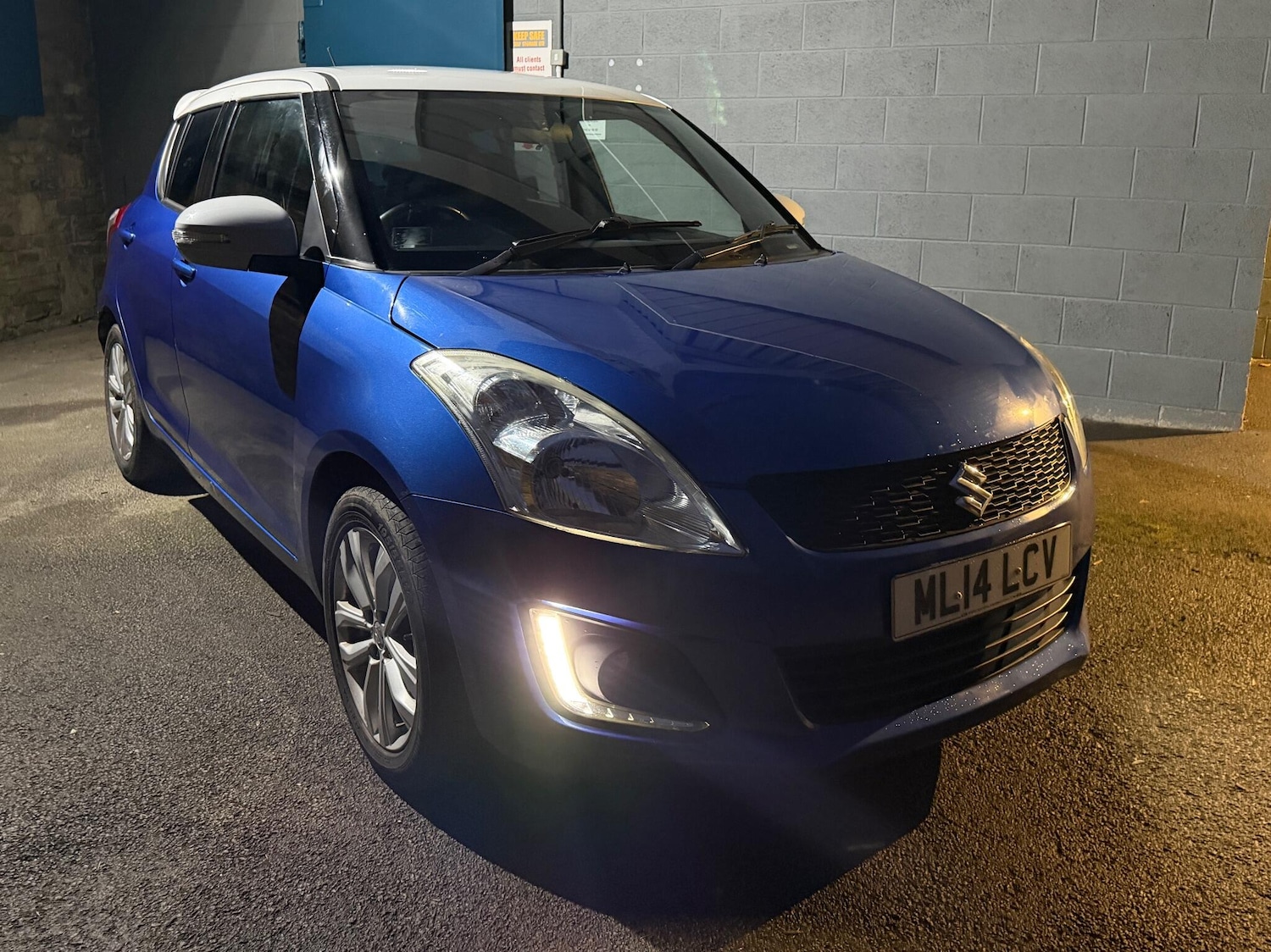 Used Suzuki Swift 2014 for sale - 76936501: Photo 8