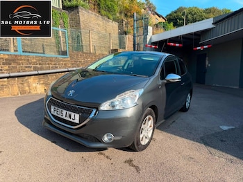 Used Peugeot 208 2015 for sale - 79464827: Photo
