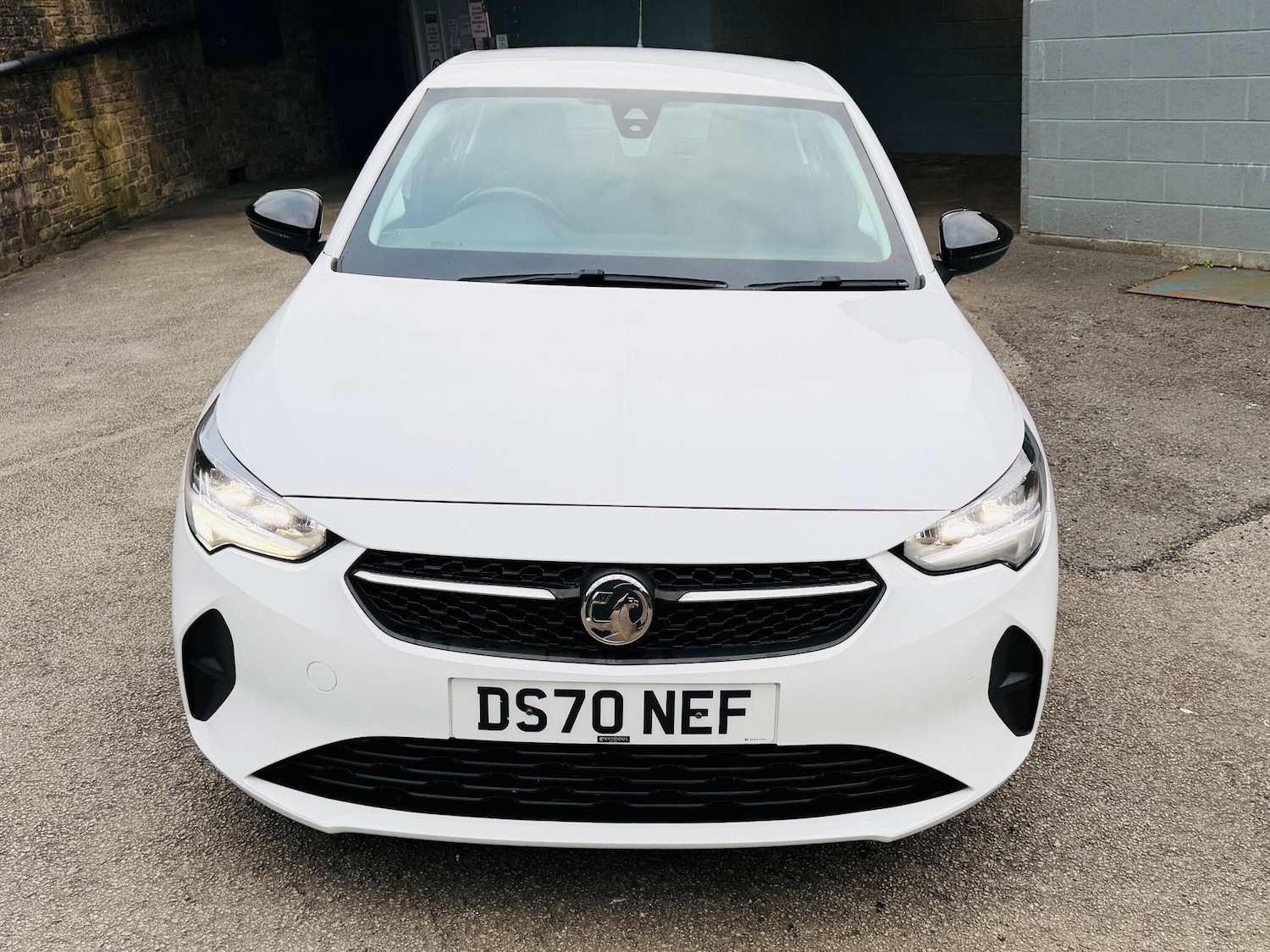 Used Vauxhall Corsa for sale - 77074223: Photo 2