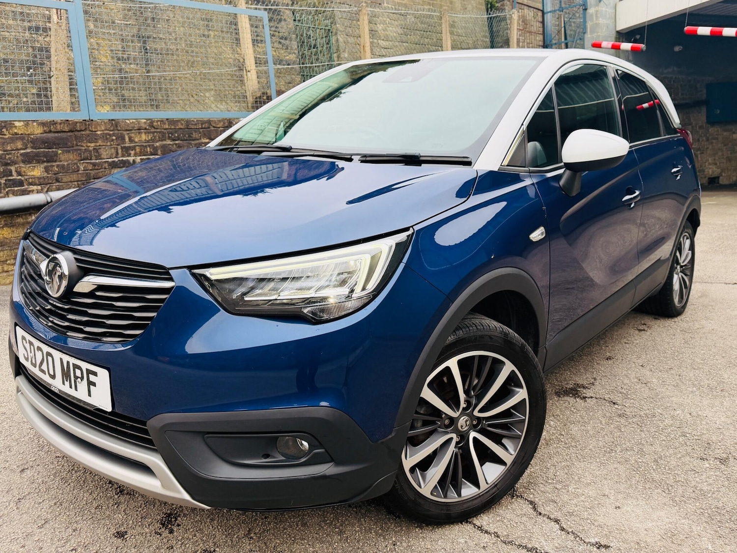 Used Vauxhall Crossland X 2020 for sale - 77824543: Photo 2