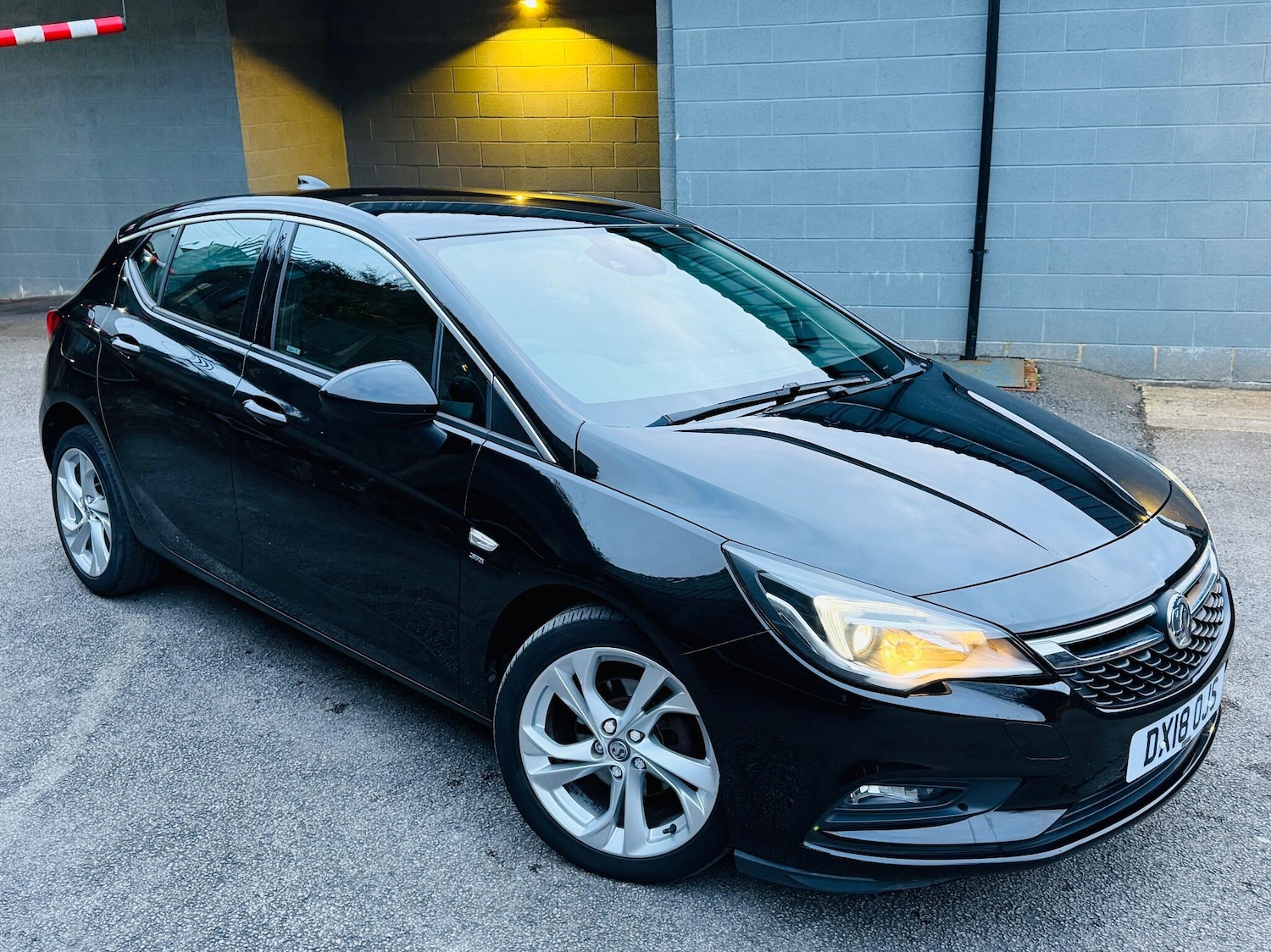 Used Vauxhall Astra 2018 for sale - 77074746: Photo 12