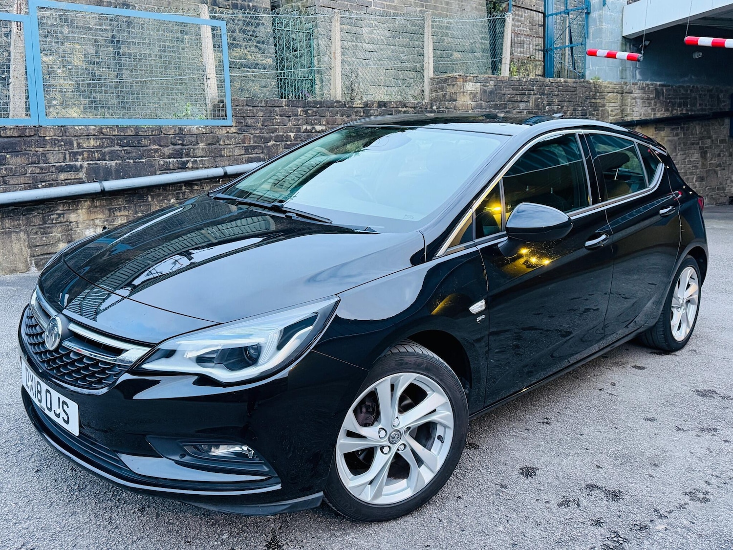 Used Vauxhall Astra 2018 for sale - 77074746: Photo 24