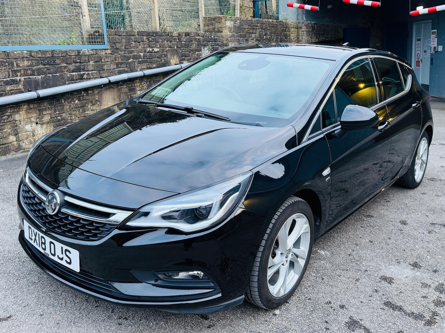 Used Vauxhall Astra 2018 for sale - 77074746: Photo 32