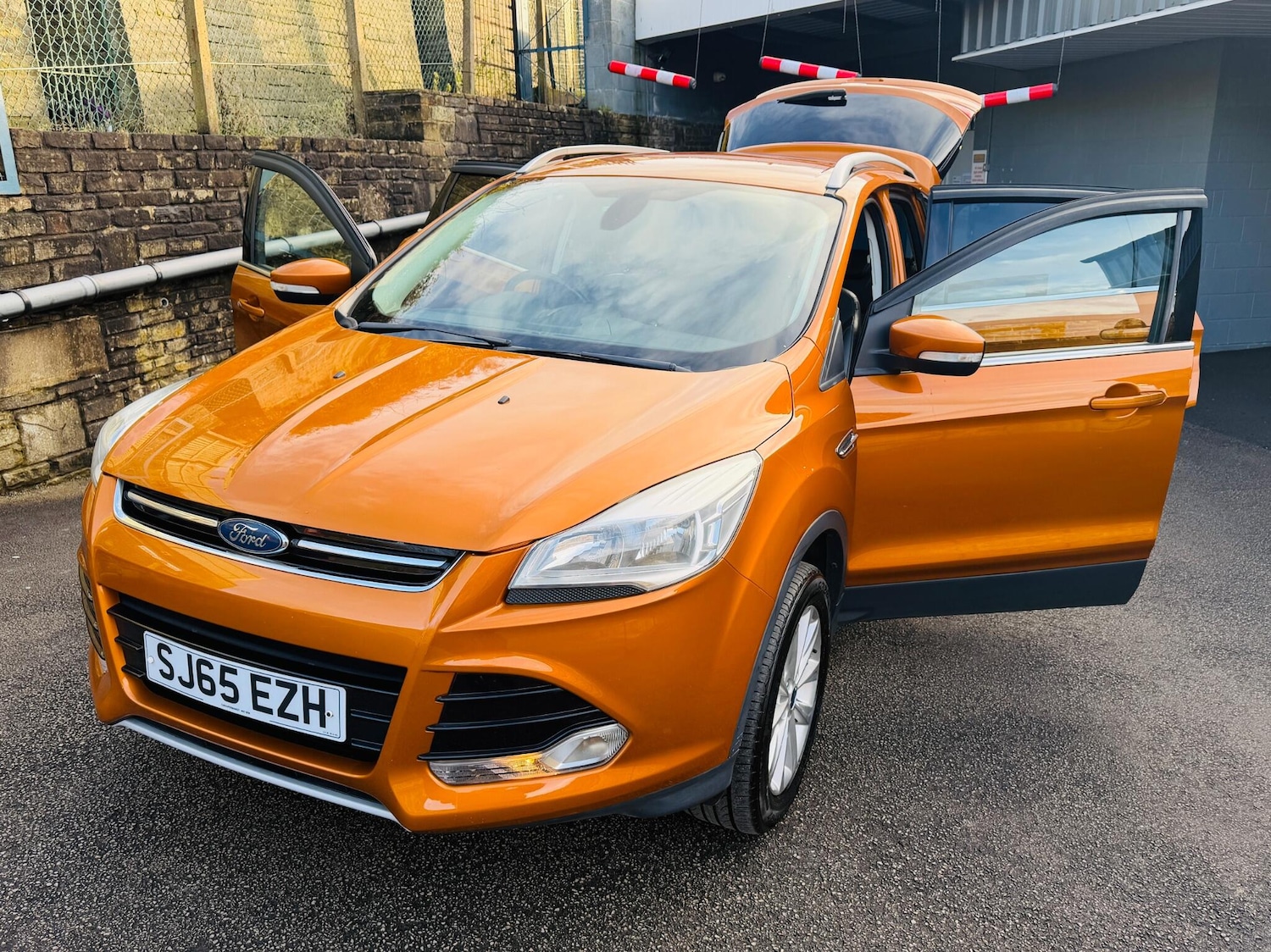 Used Ford Kuga 2015 for sale - 77230469: Photo 19