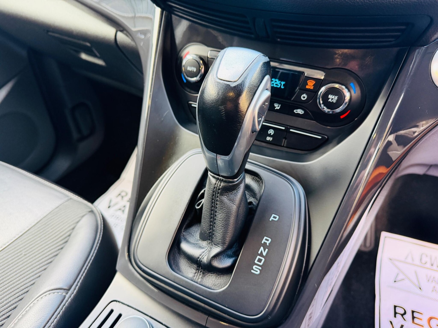 Used Ford Kuga 2015 for sale - 77230469: Photo 36