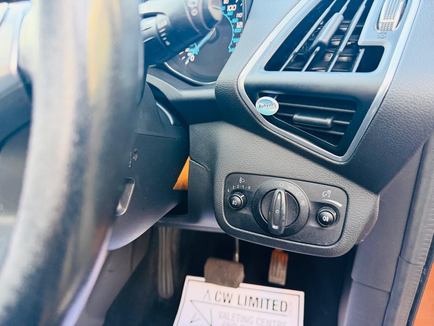 Used Ford Kuga 2015 for sale - 77230469: Photo 56