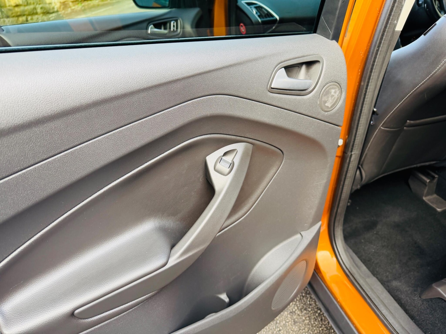 Used Ford Kuga 2015 for sale - 77230469: Photo 57