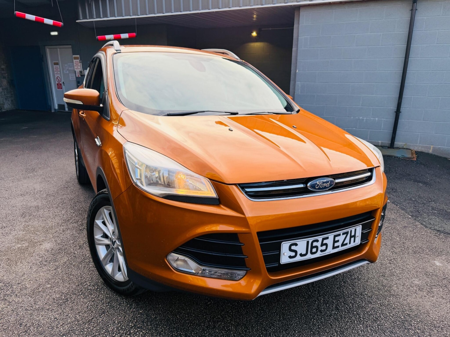 Used Ford Kuga 2015 for sale - 77230469: Photo 6