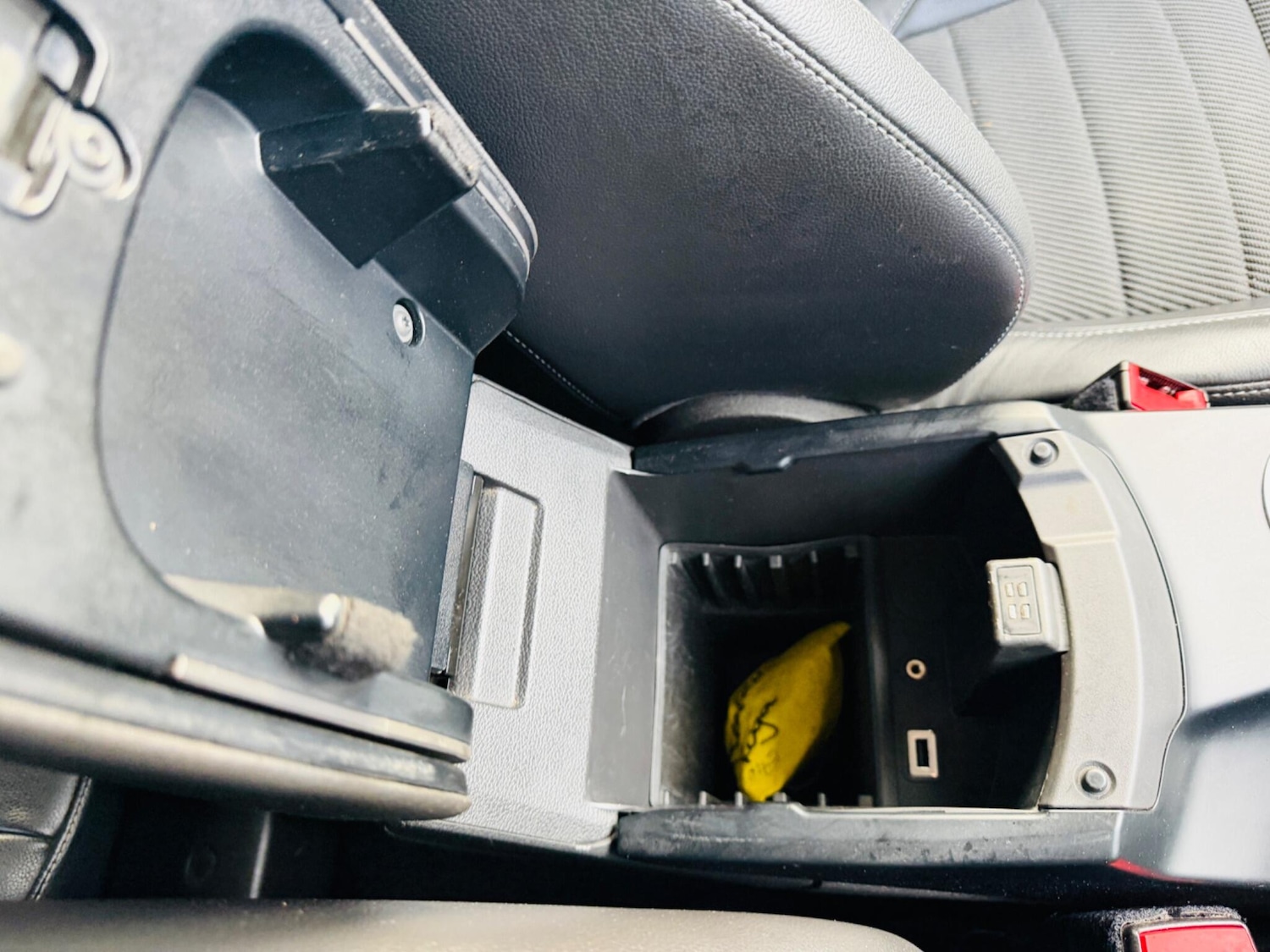 Used Ford Kuga 2015 for sale - 77230469: Photo 73