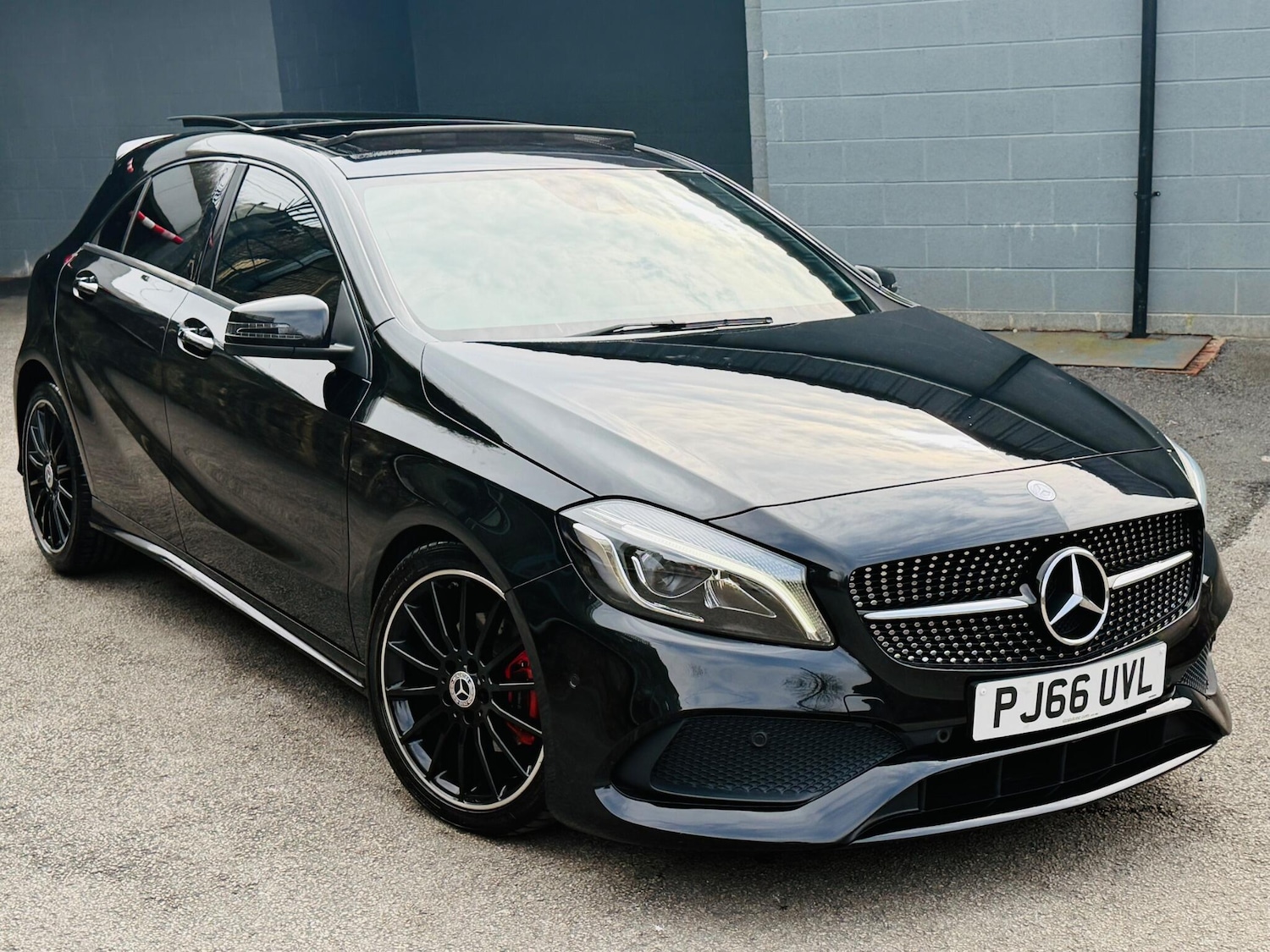 Used Mercedes-Benz A-Class for sale - 77982487: Photo 1