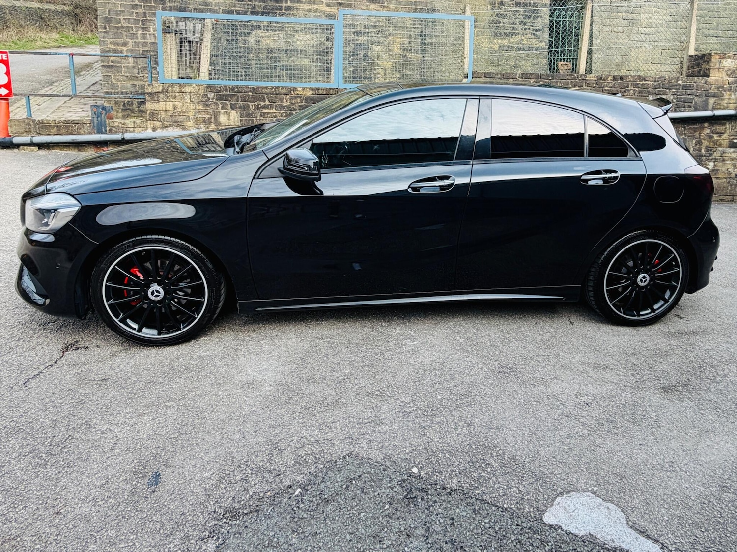 Used Mercedes-Benz A-Class for sale - 77982487: Photo 33