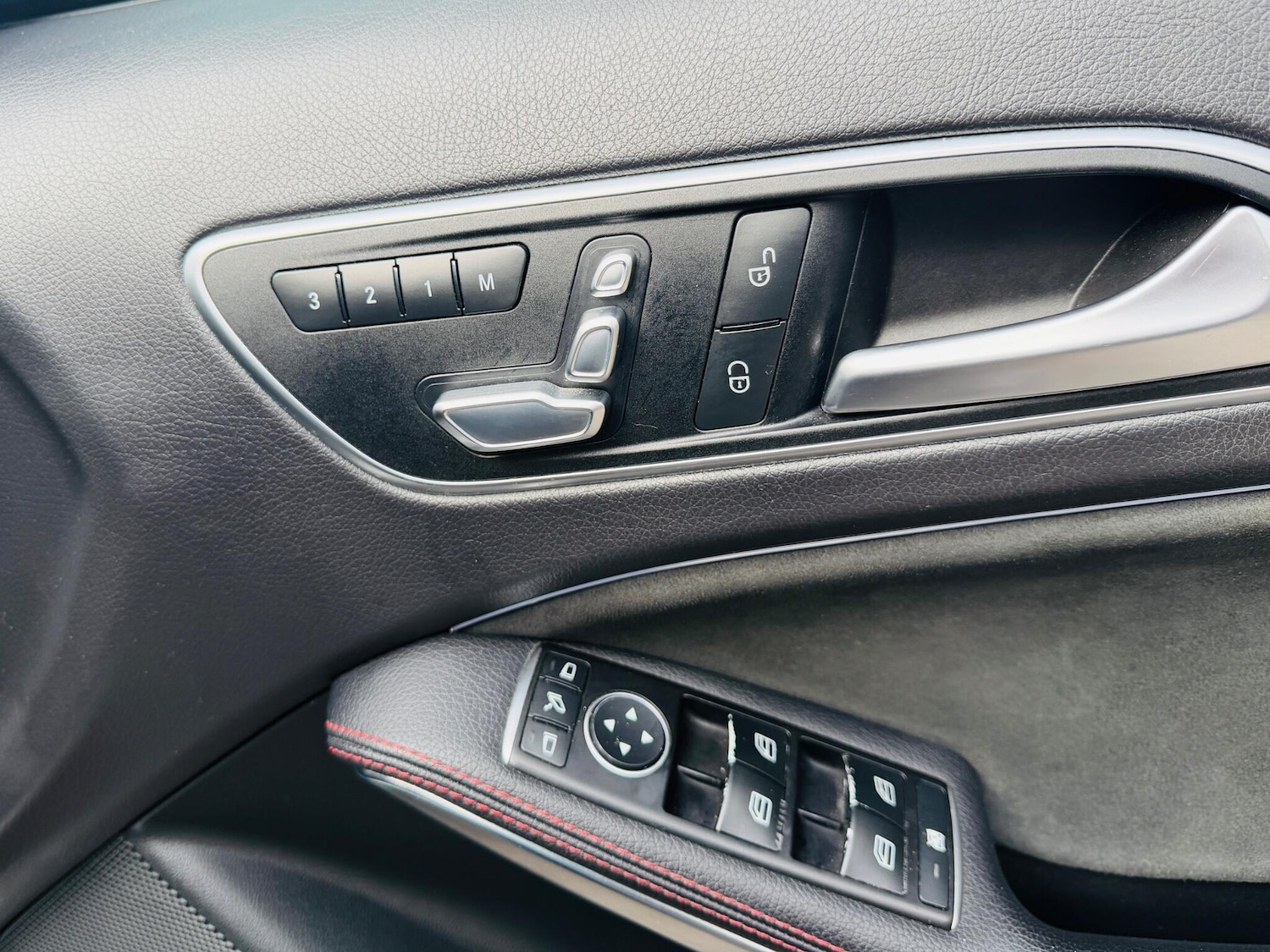 Used Mercedes-Benz A-Class for sale - 77982487: Photo 51