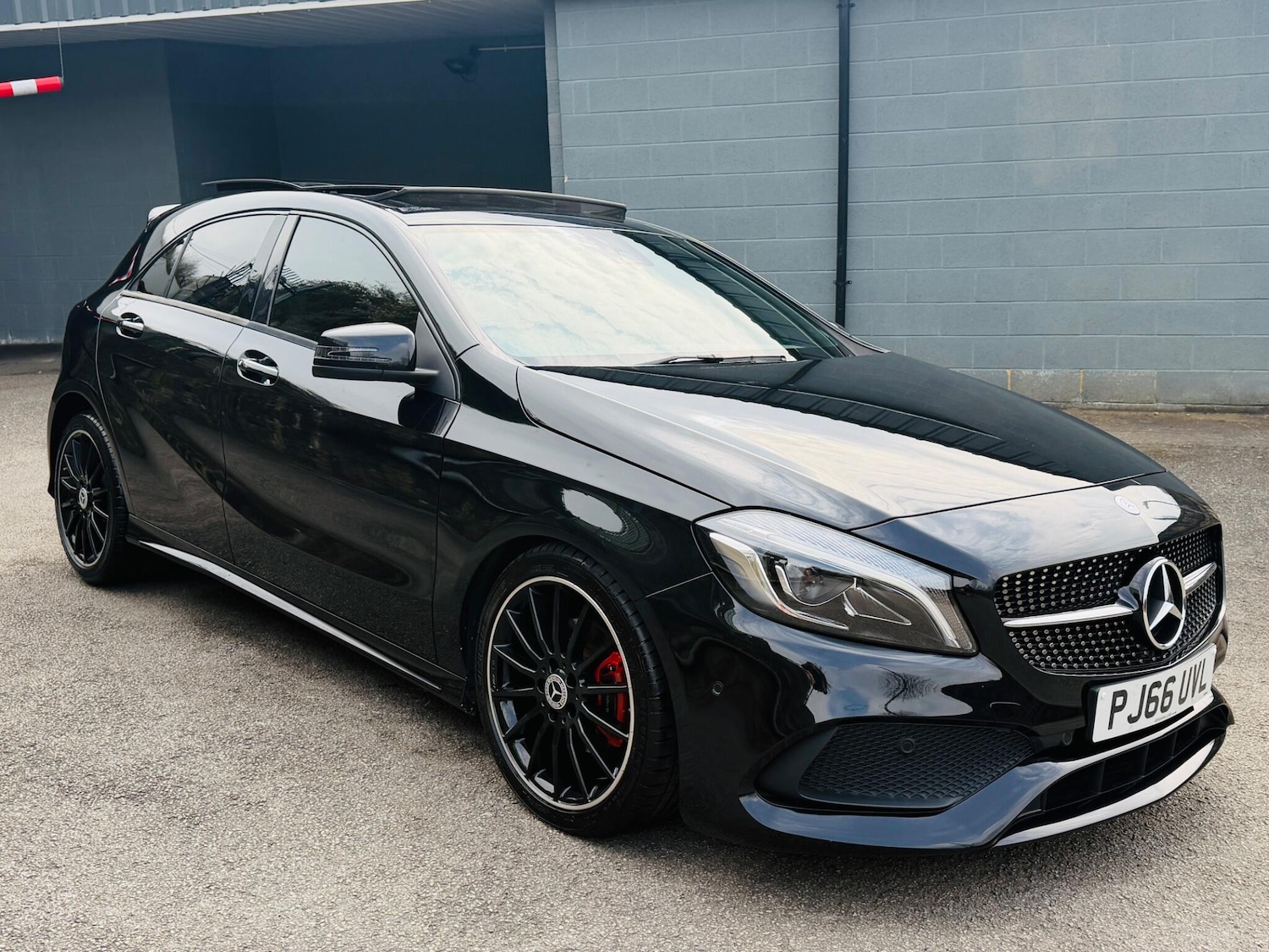 Used Mercedes-Benz A-Class for sale - 77982487: Photo 8