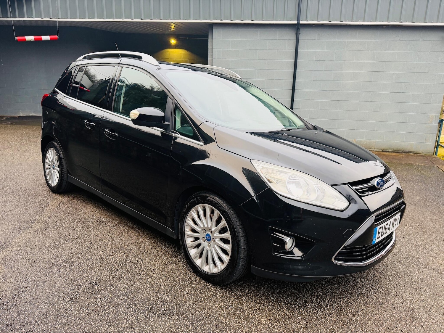 Used Ford Grand C-Max 2014 for sale - 77020950: Photo 12