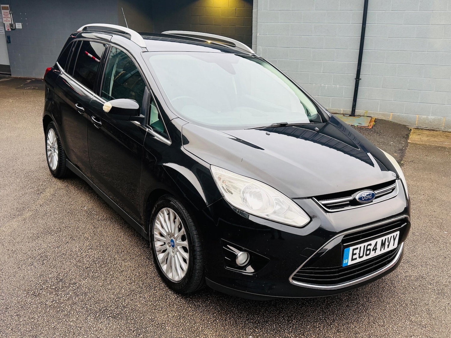 Used Ford Grand C-Max 2014 for sale - 77020950: Photo 16