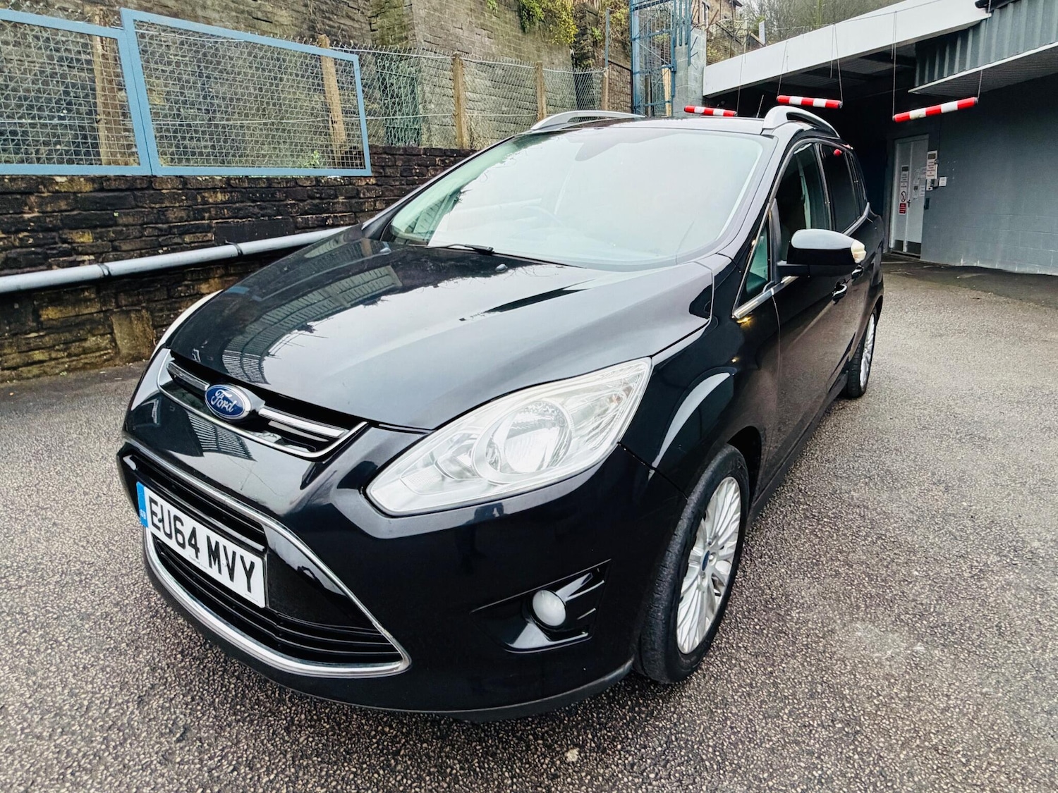 Used Ford Grand C-Max 2014 for sale - 77020950: Photo 19