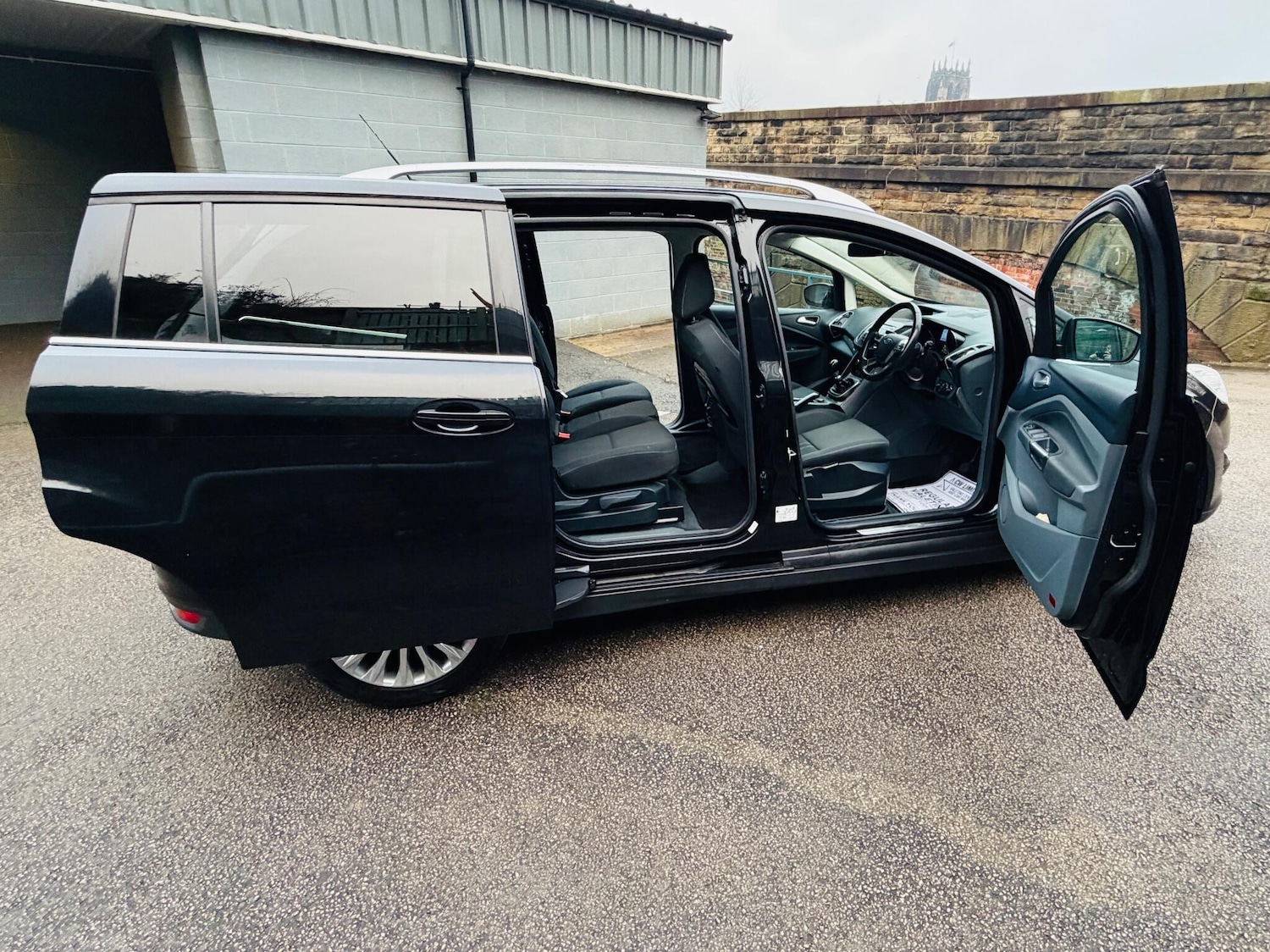 Used Ford Grand C-Max 2014 for sale - 77020950: Photo 31