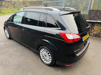 Used Ford Grand C-Max 2014 for sale - 77020950: Photo