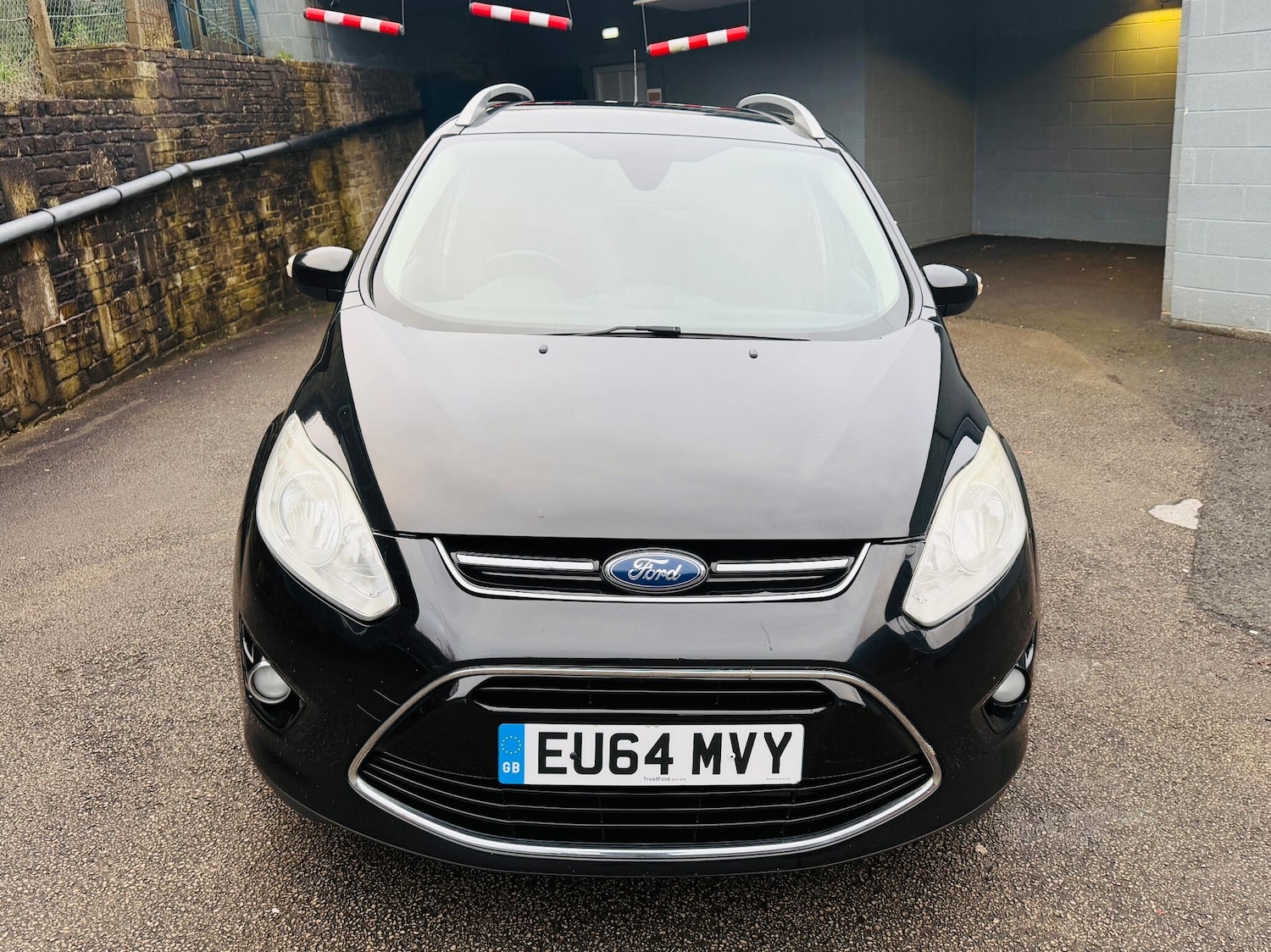 Used Ford Grand C-Max 2014 for sale - 77020950: Photo 5