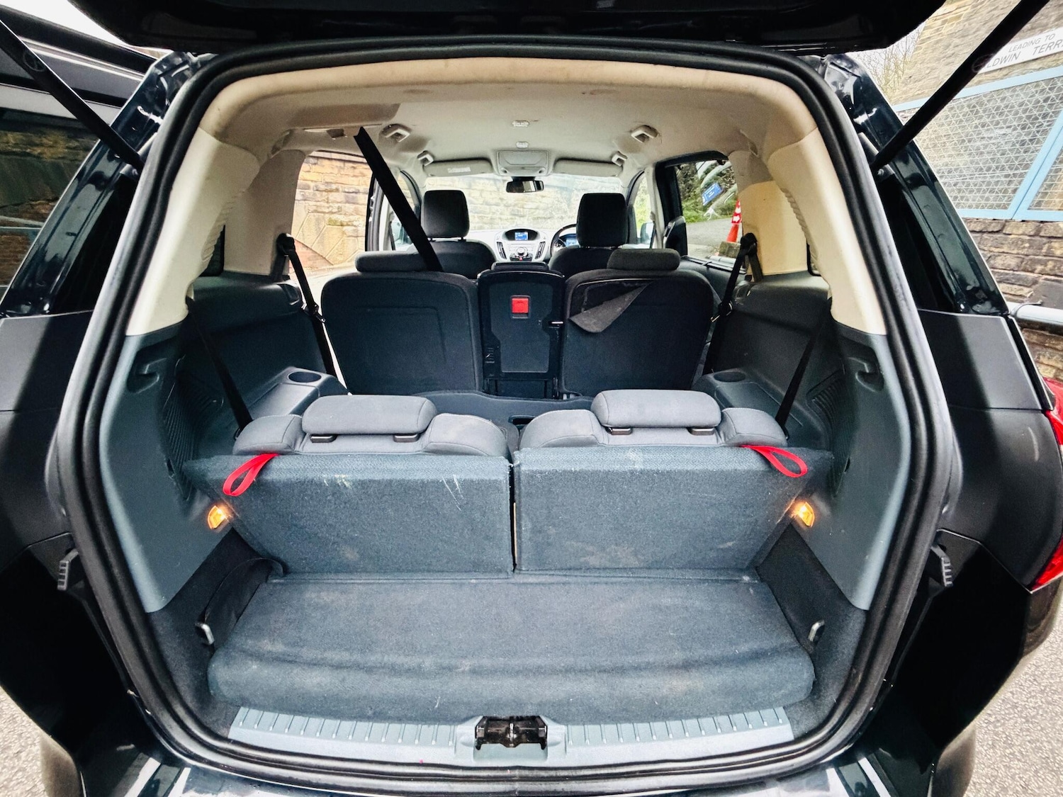 Used Ford Grand C-Max 2014 for sale - 77020950: Photo 67