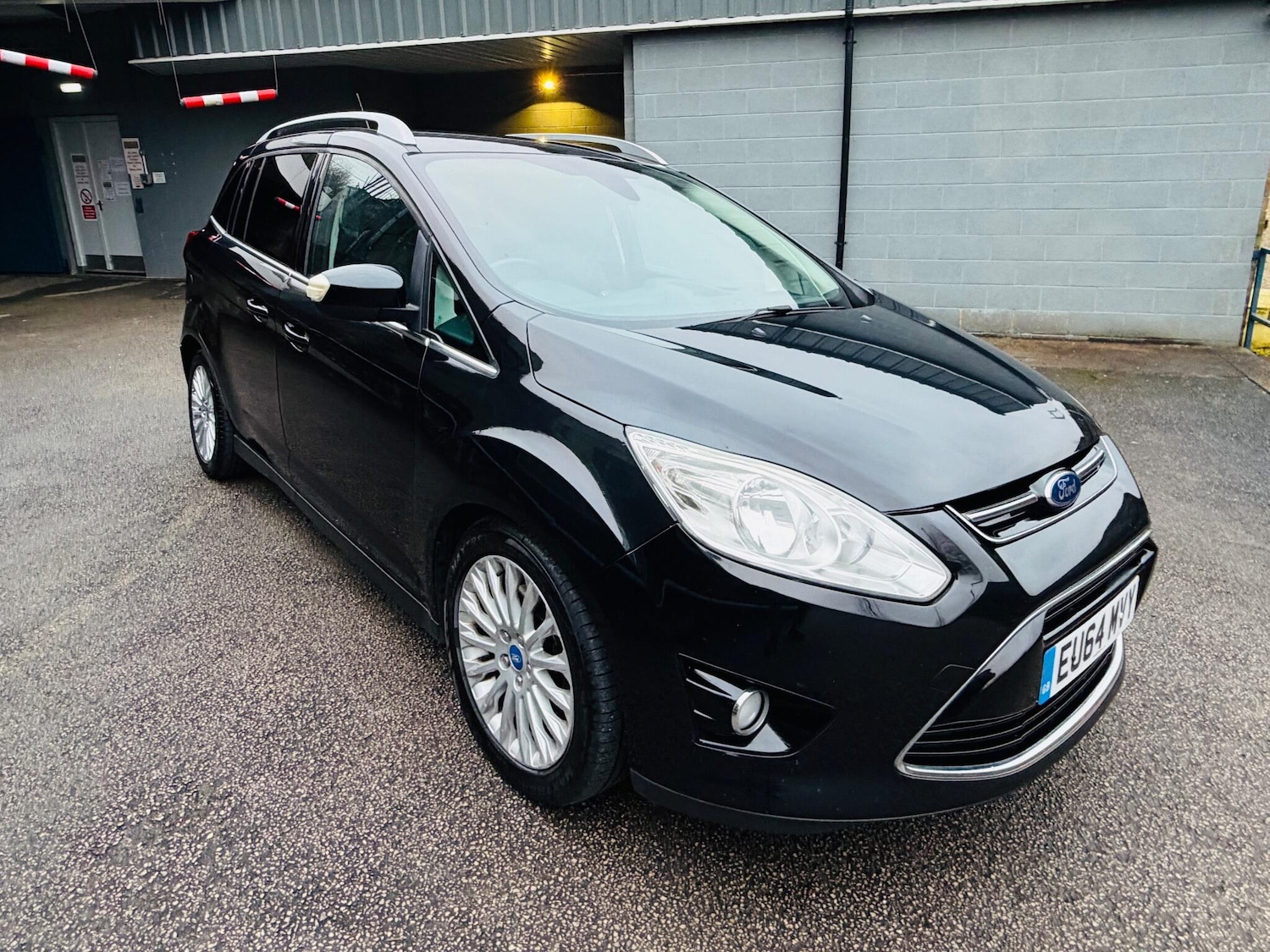 Used Ford Grand C-Max 2014 for sale - 77020950: Photo 7