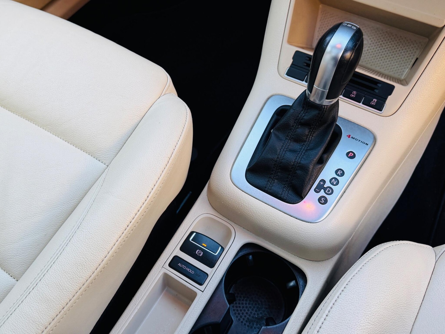 Used Volkswagen Tiguan 2014 for sale - 77229349: Photo 38