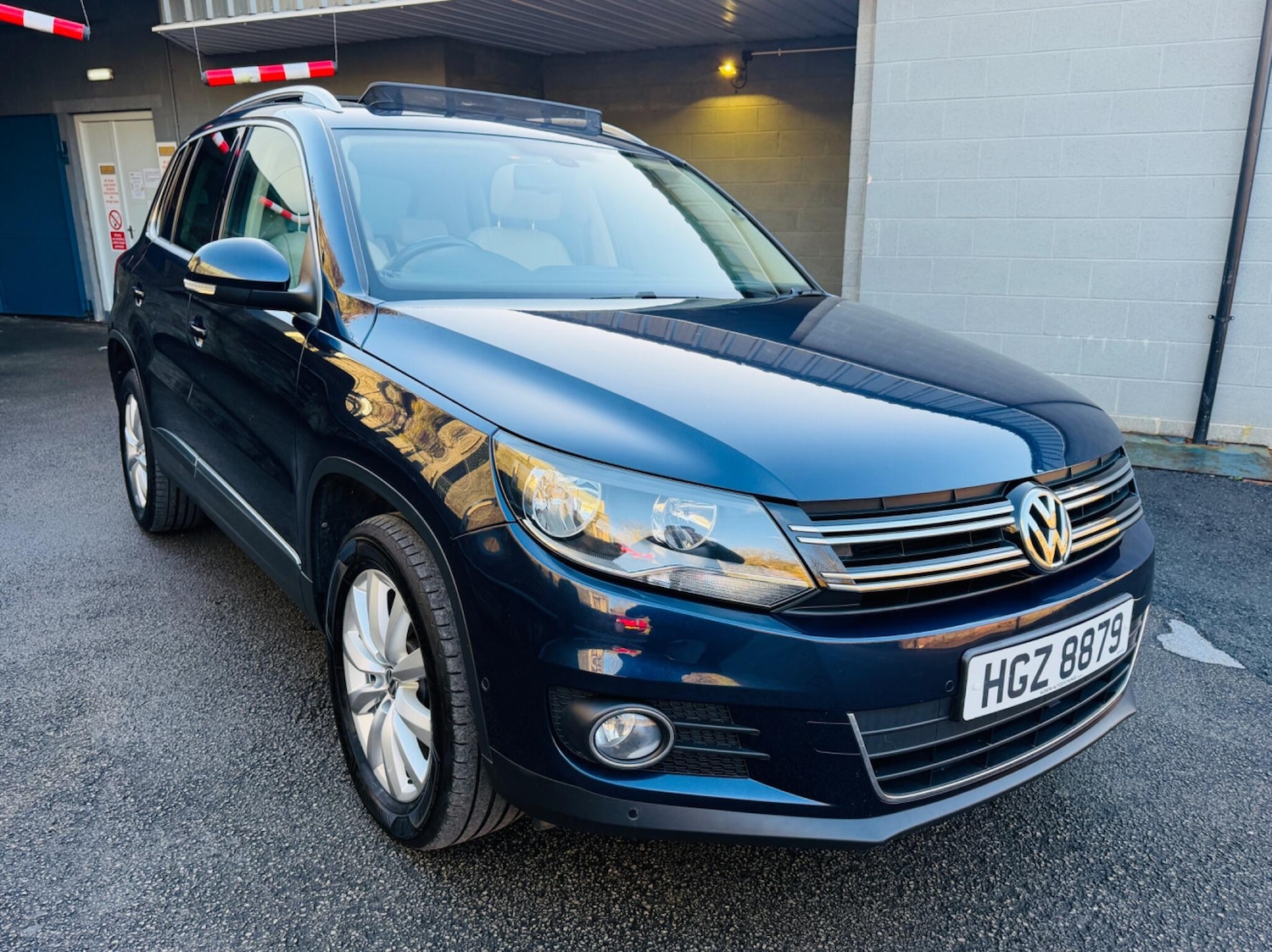Used Volkswagen Tiguan 2014 for sale - 77229349: Photo 4